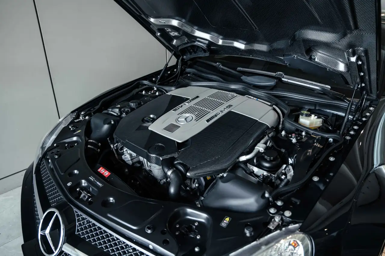 Mercedes-Benz SL снимка Mercedes-Benz SL
