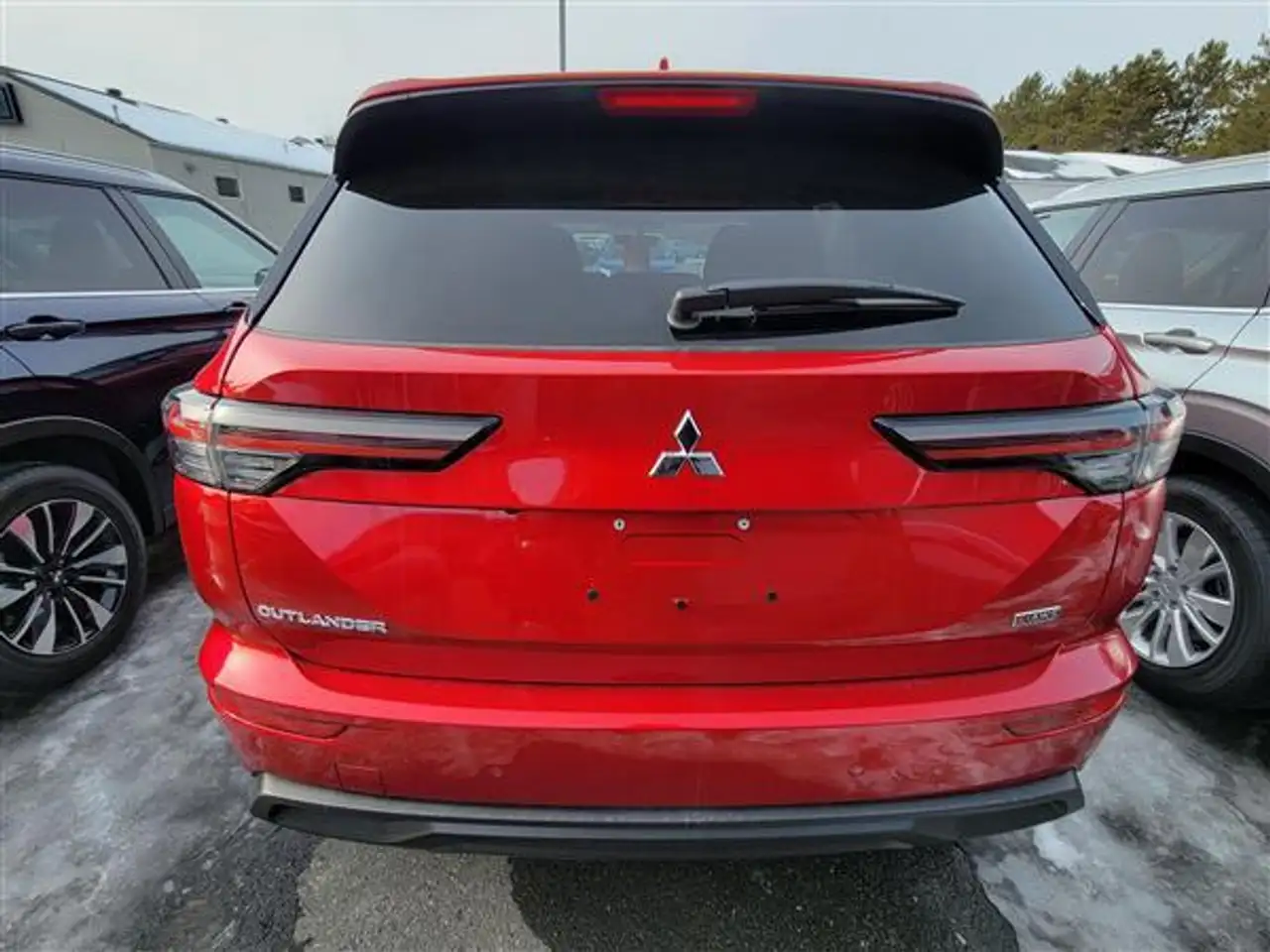 Mitsubishi Outlander снимка Mitsubishi Outlander
