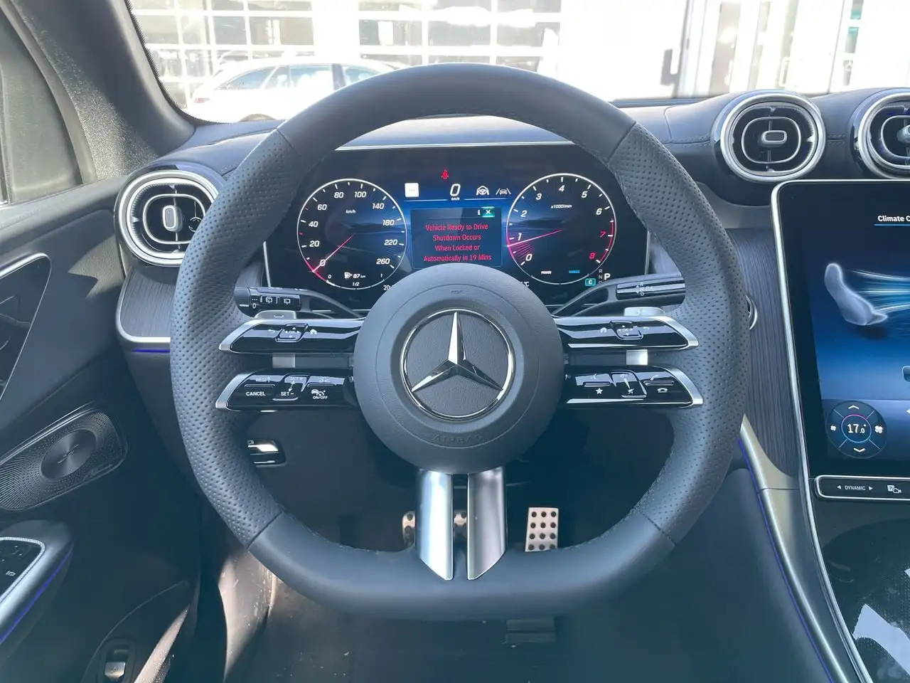 Mercedes-Benz GLC снимка Mercedes-Benz GLC