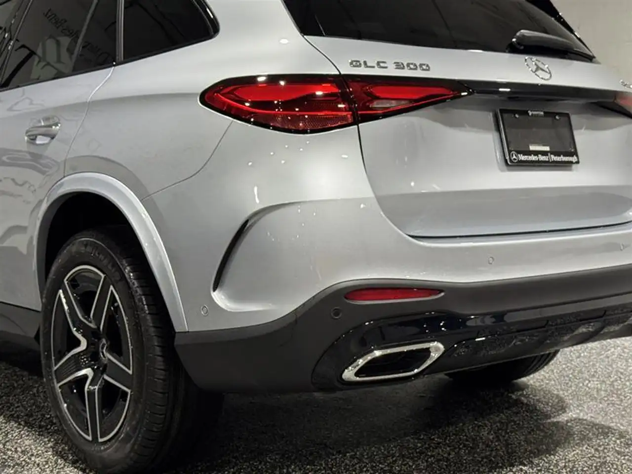 Mercedes-Benz GLC снимка Mercedes-Benz GLC