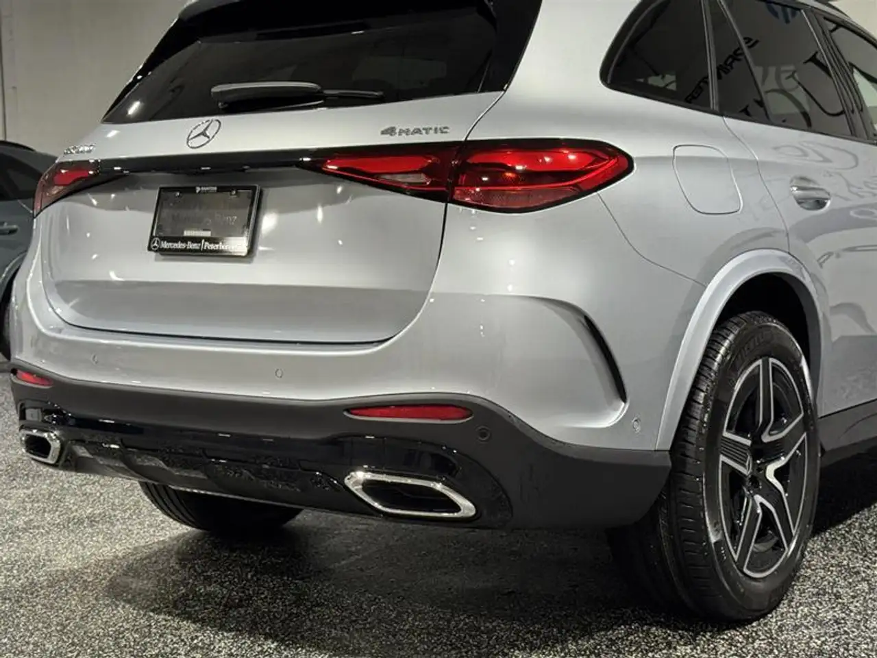 Mercedes-Benz GLC снимка Mercedes-Benz GLC