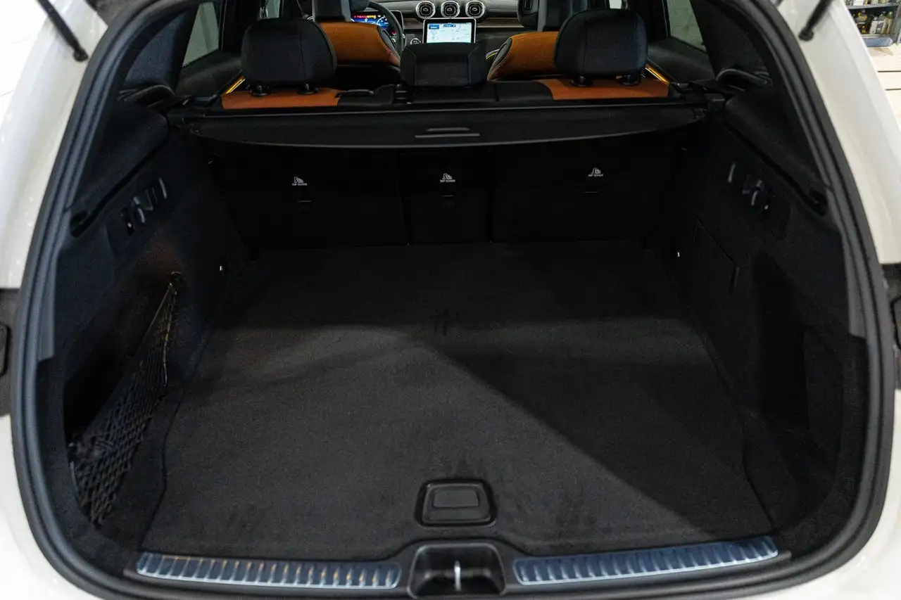 Mercedes-Benz GLC fotografie Mercedes-Benz GLC
