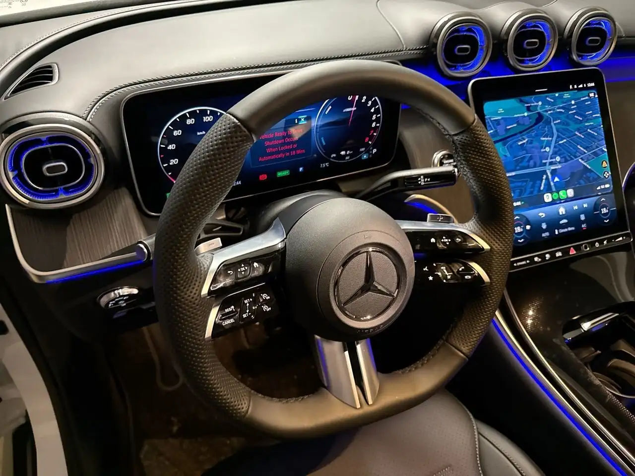 Mercedes-Benz GLC снимка Mercedes-Benz GLC
