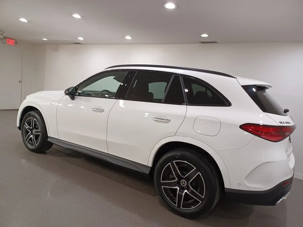 Mercedes-Benz GLC снимка Mercedes-Benz GLC