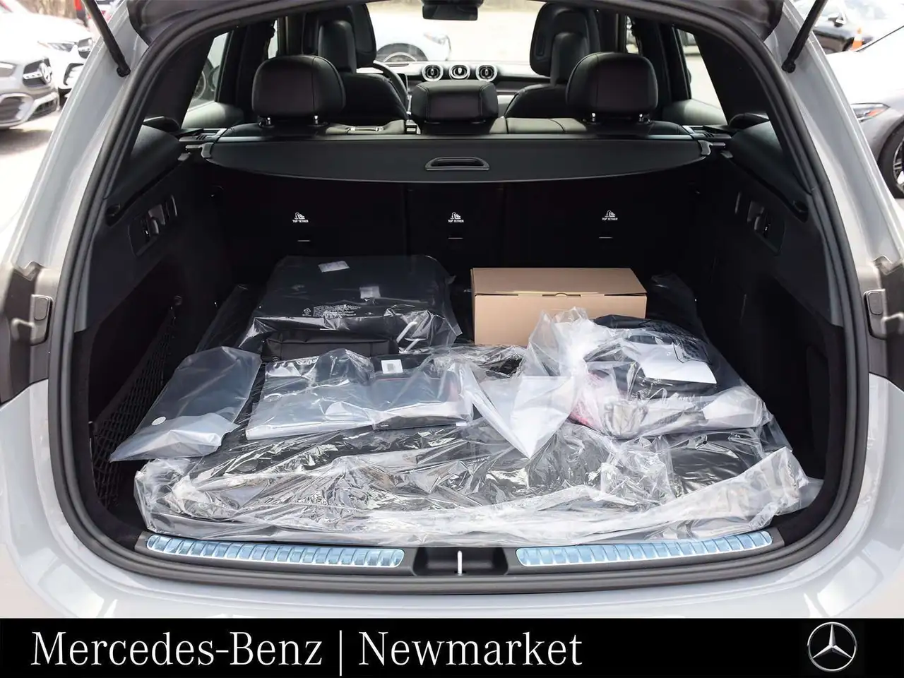 Mercedes-Benz GLC снимка Mercedes-Benz GLC