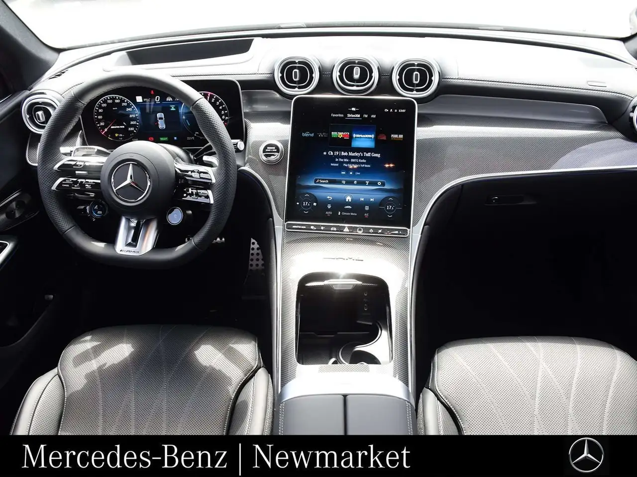 Mercedes-Benz GLC снимка Mercedes-Benz GLC