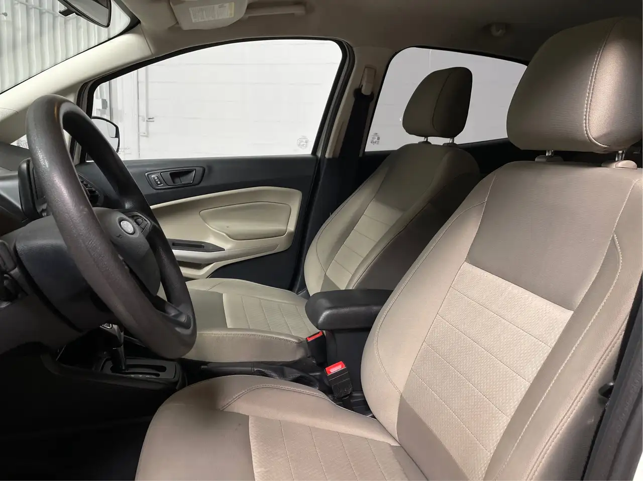 Ford EcoSport снимка Ford EcoSport