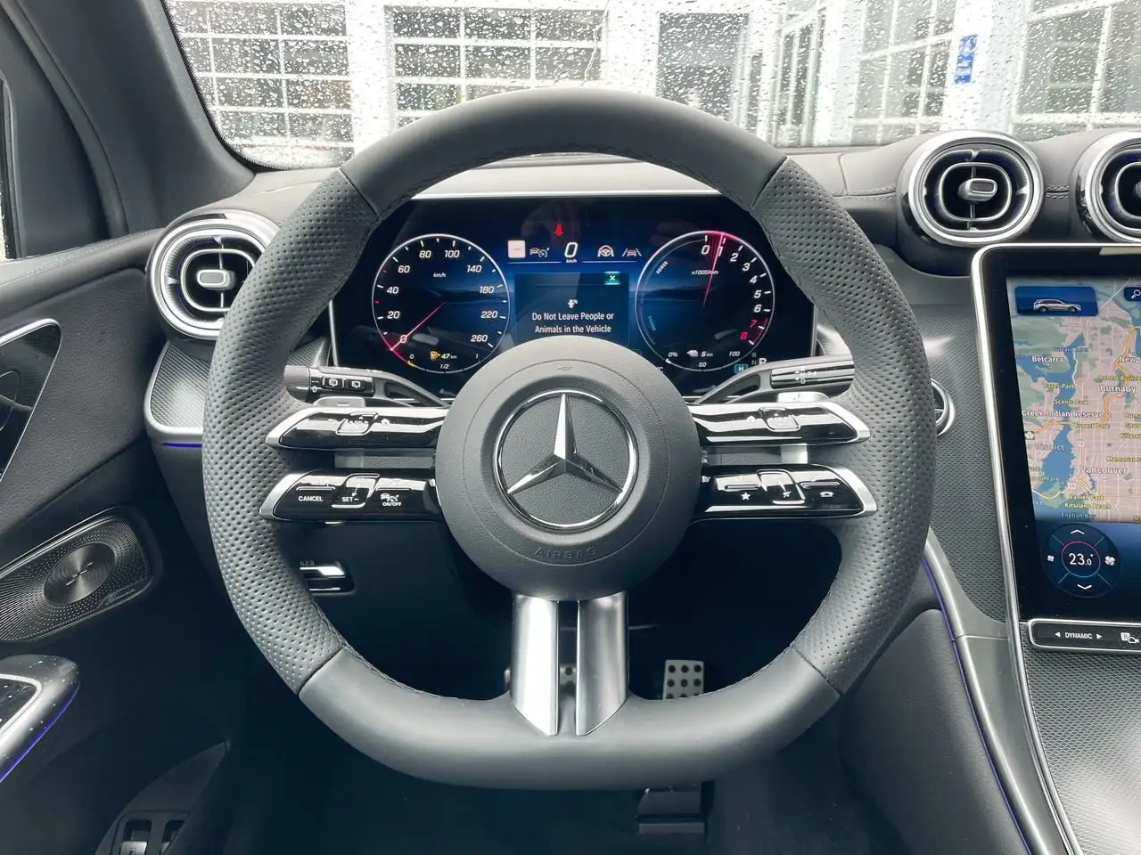 Mercedes-Benz GLC снимка Mercedes-Benz GLC