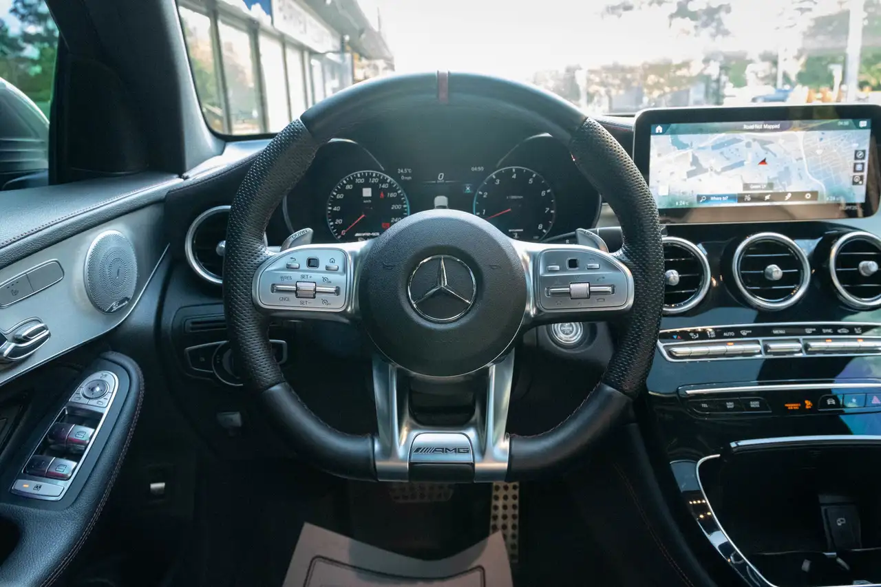 Mercedes-Benz GLC снимка Mercedes-Benz GLC