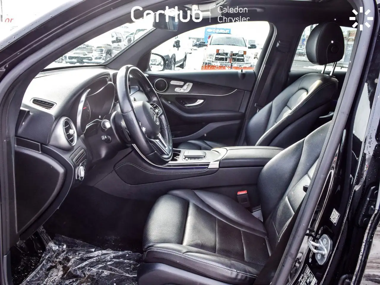 Mercedes-Benz GLC снимка Mercedes-Benz GLC