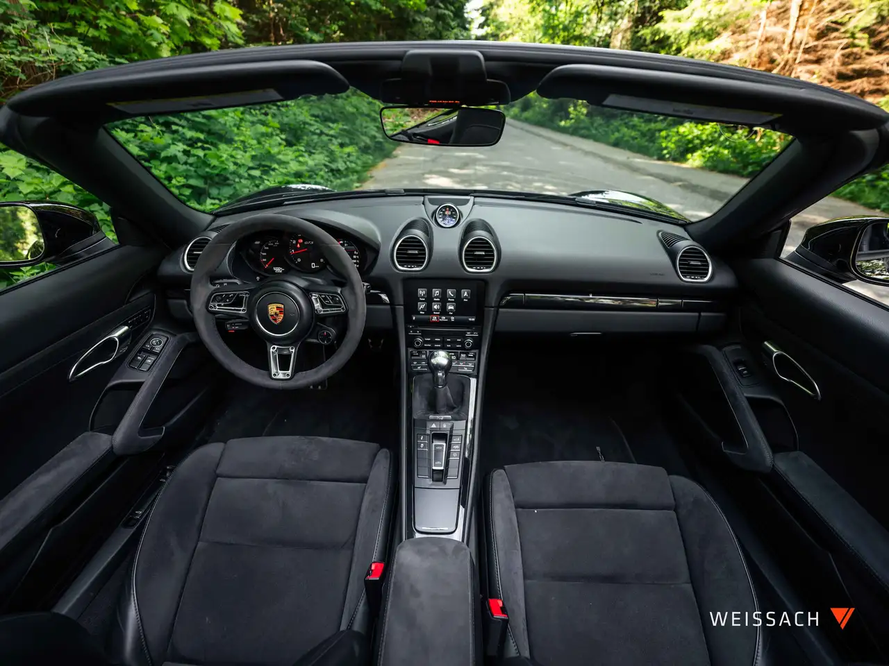Porsche 718 Boxster photo Porsche 718 Boxster