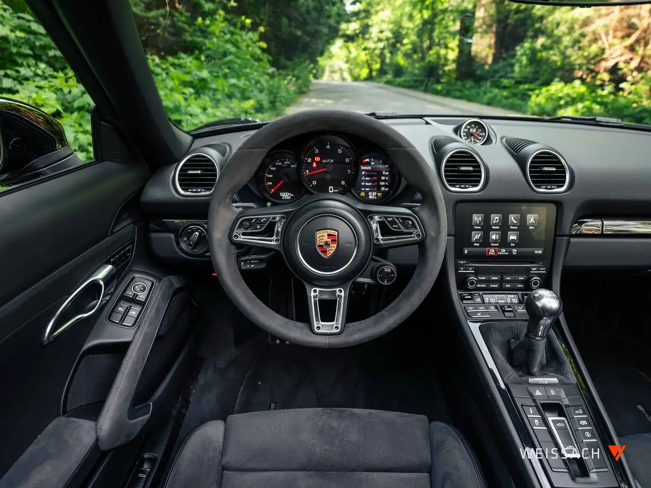 Porsche 718 Boxster photo Porsche 718 Boxster