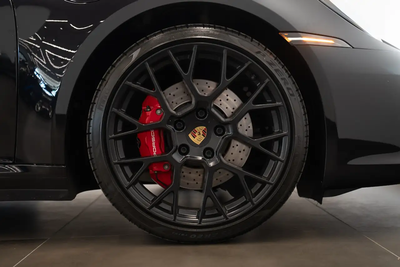 Porsche 911 снимка Porsche 911