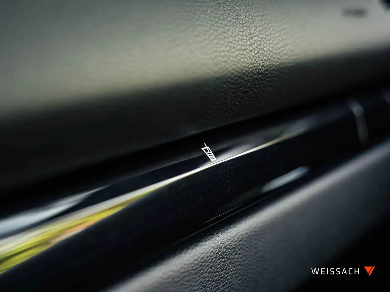 Porsche 718 Boxster photo Porsche 718 Boxster
