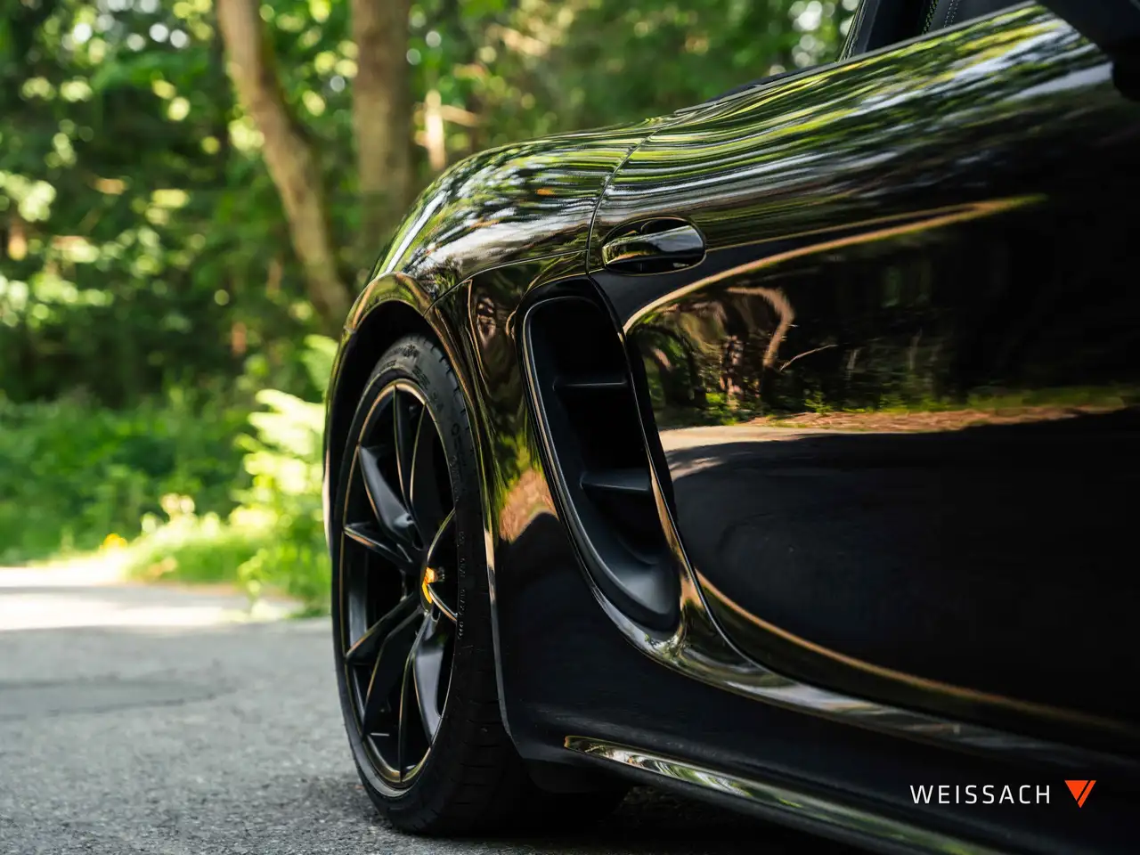 Porsche 718 Boxster photo Porsche 718 Boxster