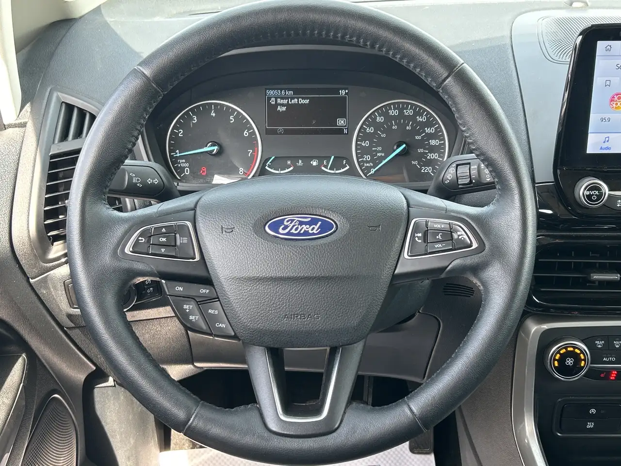 Ford EcoSport снимка Ford EcoSport