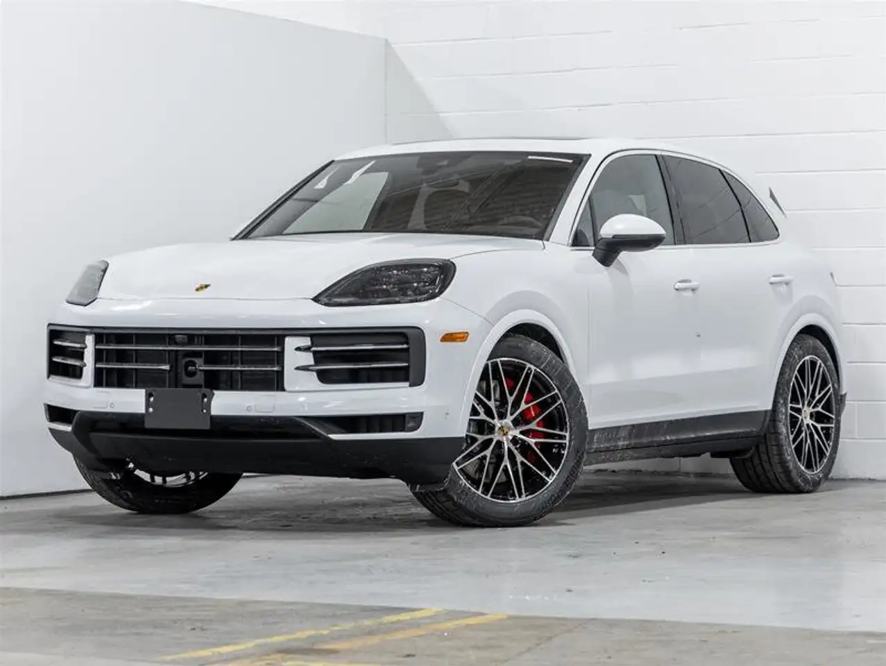 Porsche Cayenne снимка Porsche Cayenne