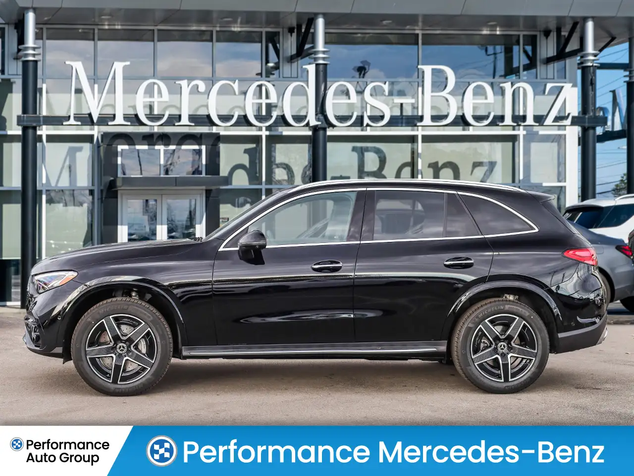 Mercedes-Benz GLC снимка Mercedes-Benz GLC