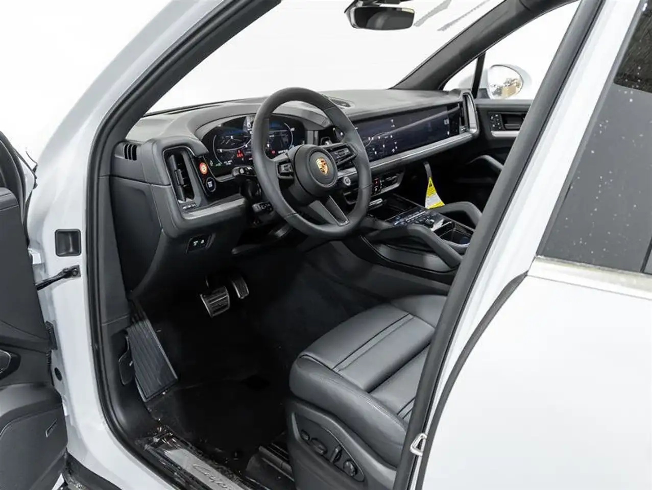Porsche Cayenne снимка Porsche Cayenne