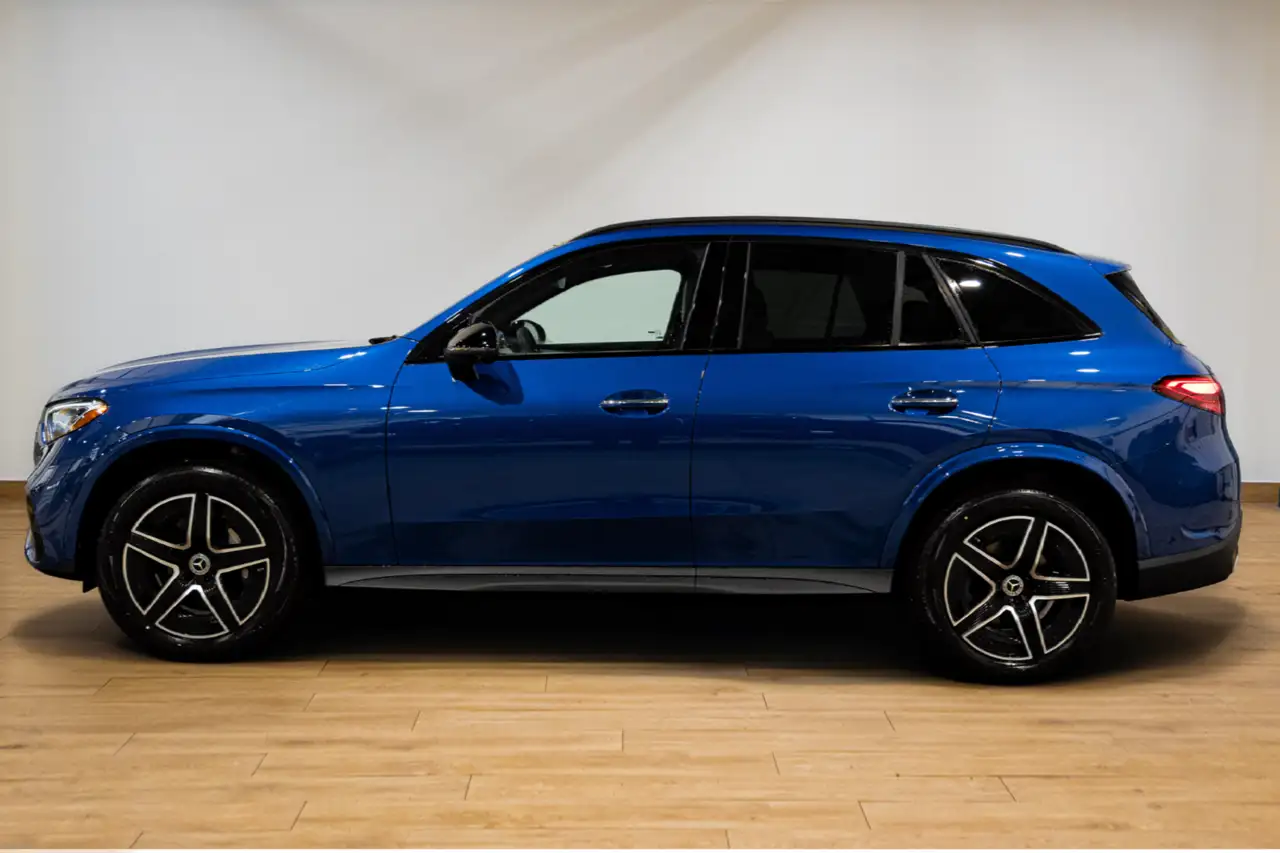 Mercedes-Benz GLC снимка Mercedes-Benz GLC
