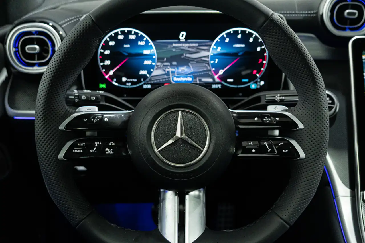 Mercedes-Benz GLC снимка Mercedes-Benz GLC