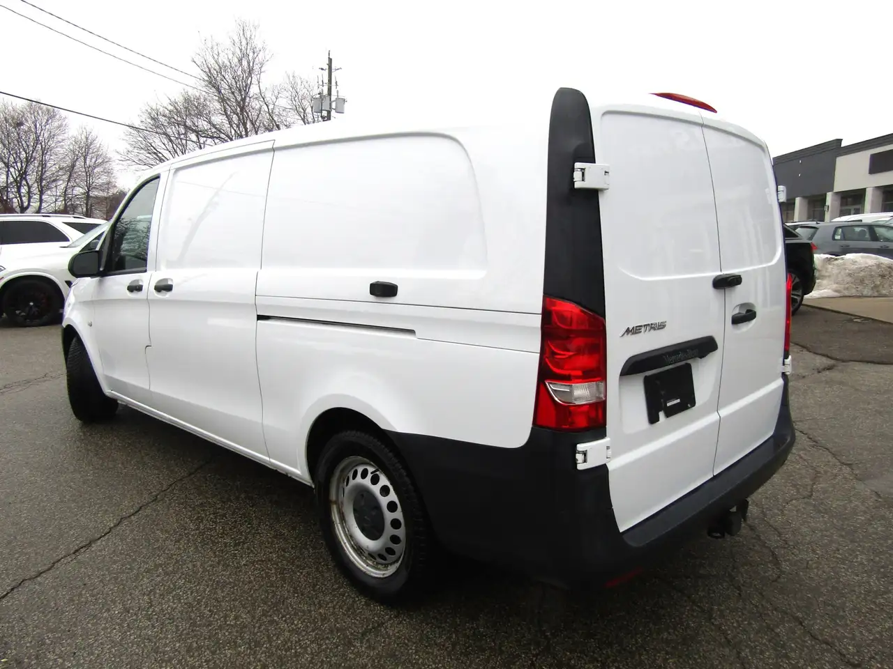 Mercedes-Benz Metris Cargo Van снимка Mercedes-Benz Metris Cargo Van