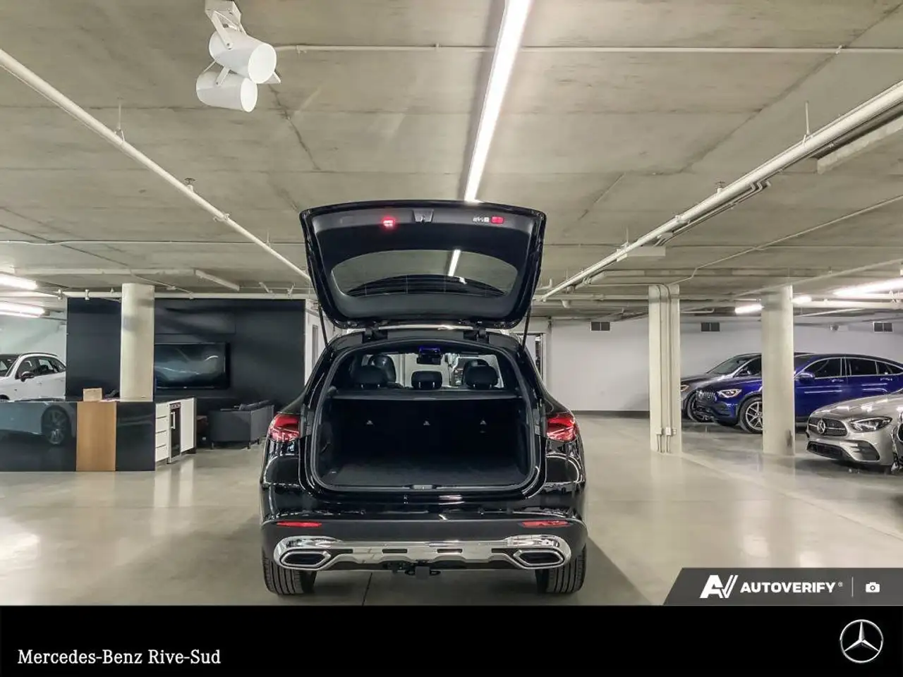 Mercedes-Benz GLC снимка Mercedes-Benz GLC