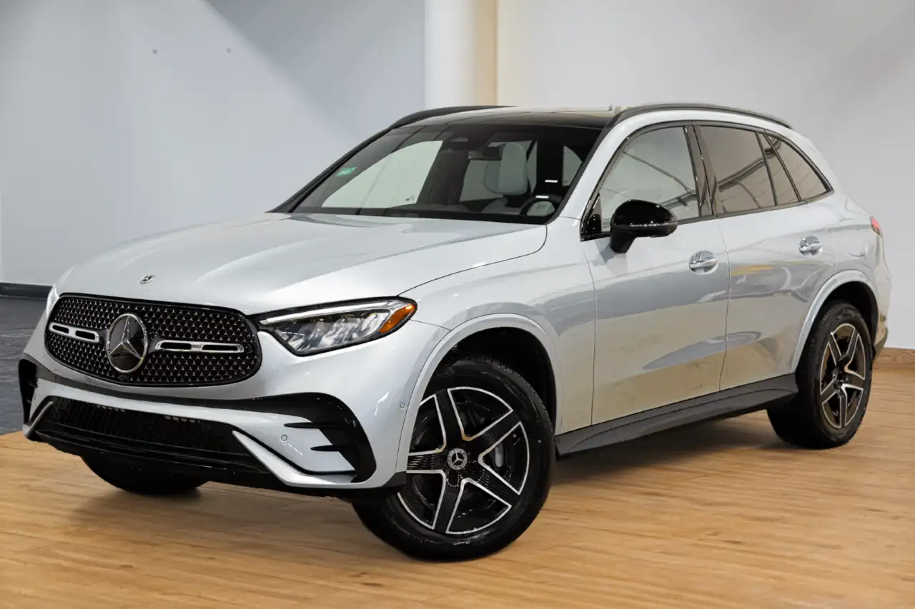 Mercedes-Benz GLC снимка Mercedes-Benz GLC