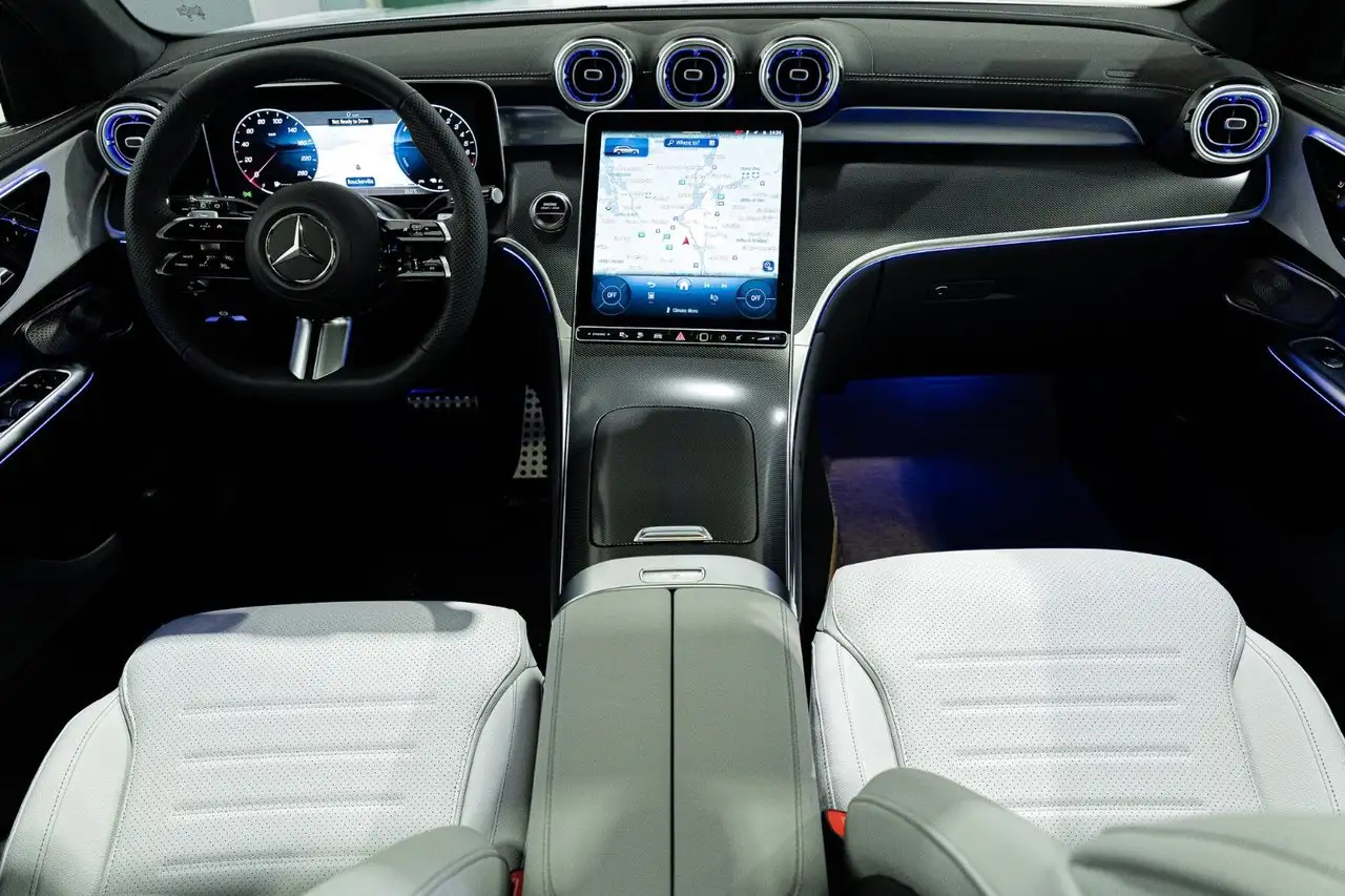 Mercedes-Benz GLC снимка Mercedes-Benz GLC