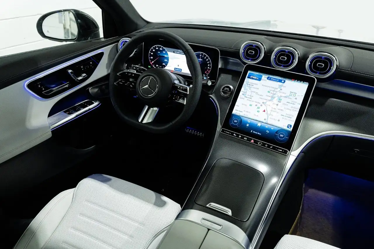 Mercedes-Benz GLC снимка Mercedes-Benz GLC