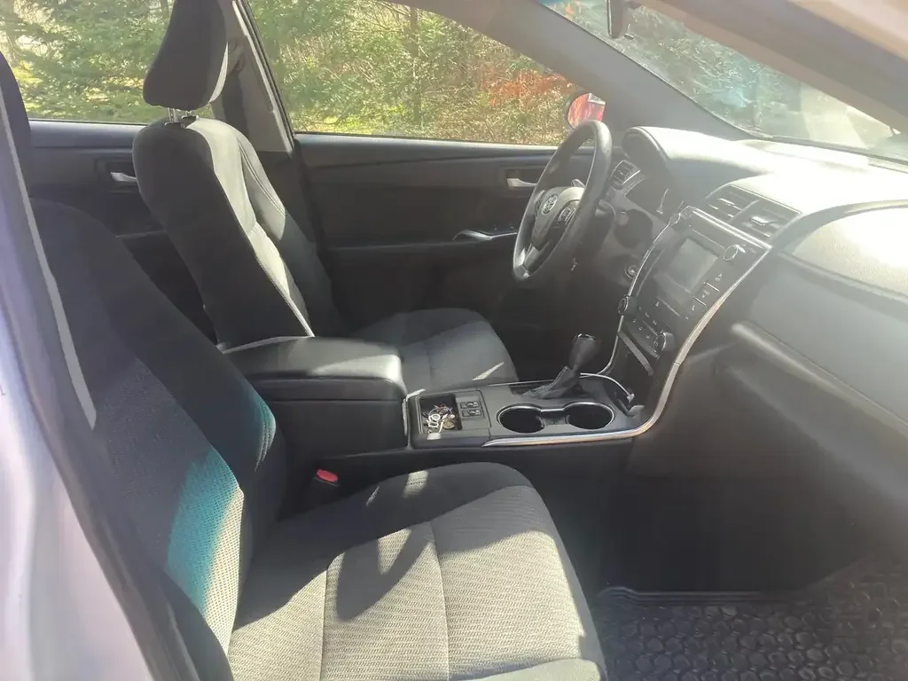 Toyota Camry снимка Toyota Camry