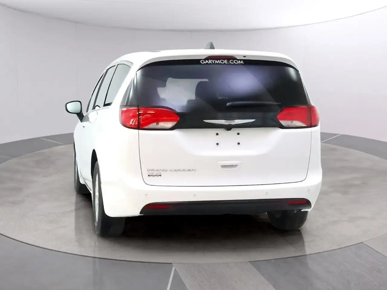 Chrysler Grand Caravan снимка Chrysler Grand Caravan