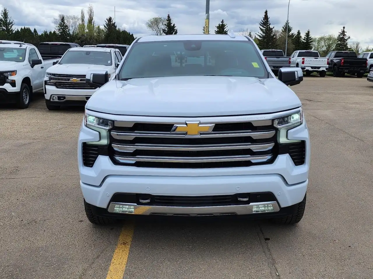 Chevrolet Silverado 1500 снимка Chevrolet Silverado 1500