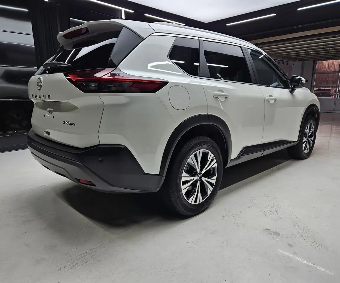 Nissan Rogue снимка Nissan Rogue