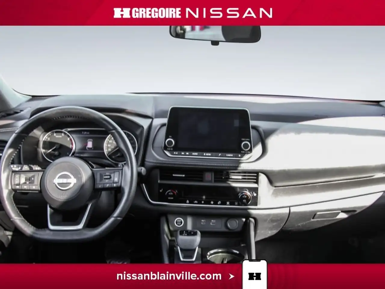 Nissan Rogue снимка Nissan Rogue