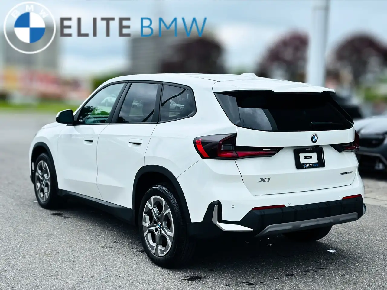 BMW X1 photo BMW X1