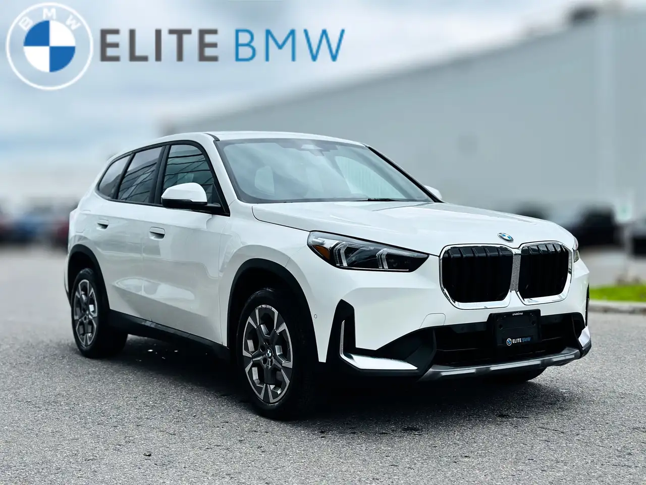 BMW X1 photo BMW X1