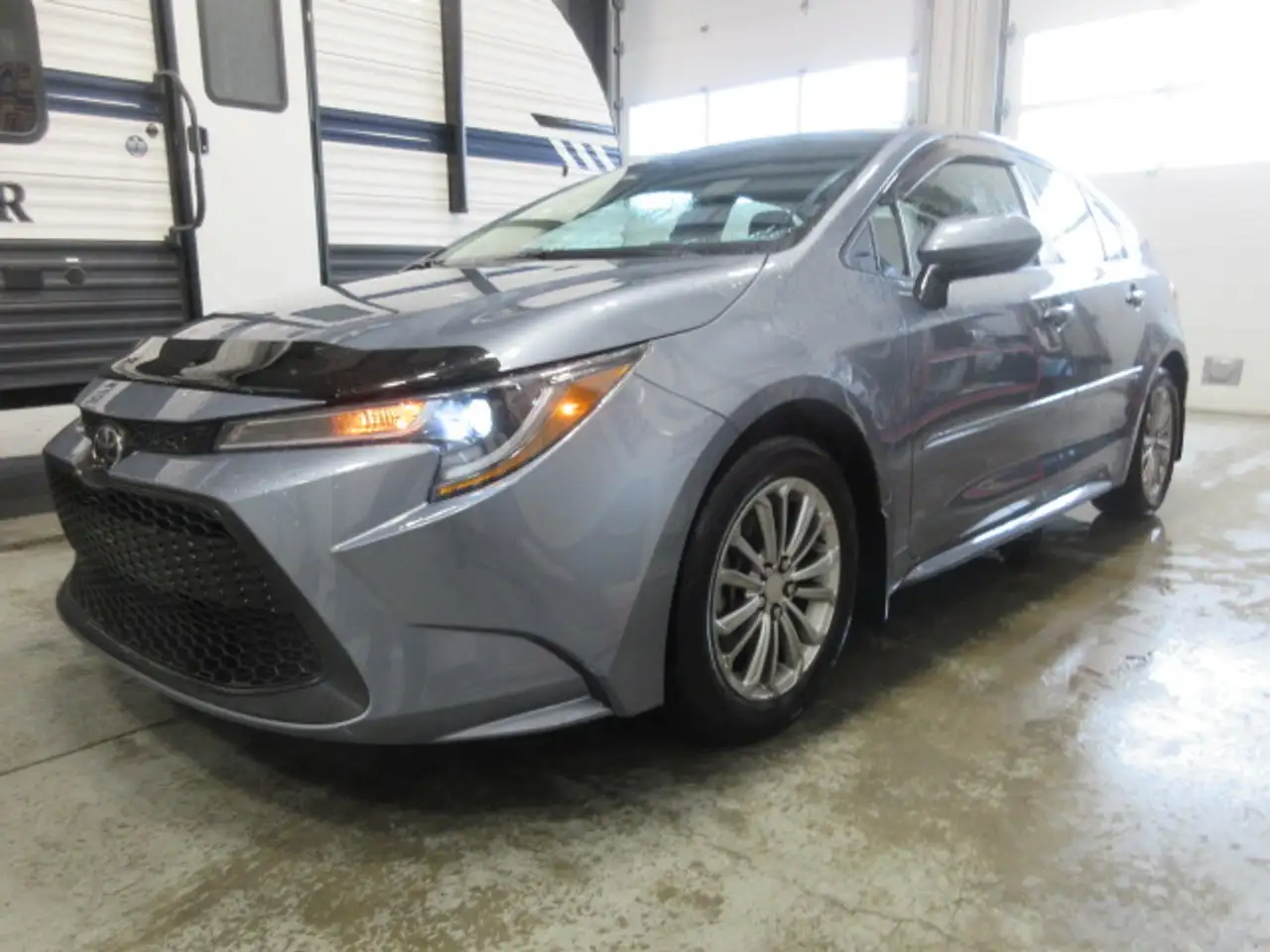 Toyota Corolla снимка Toyota Corolla