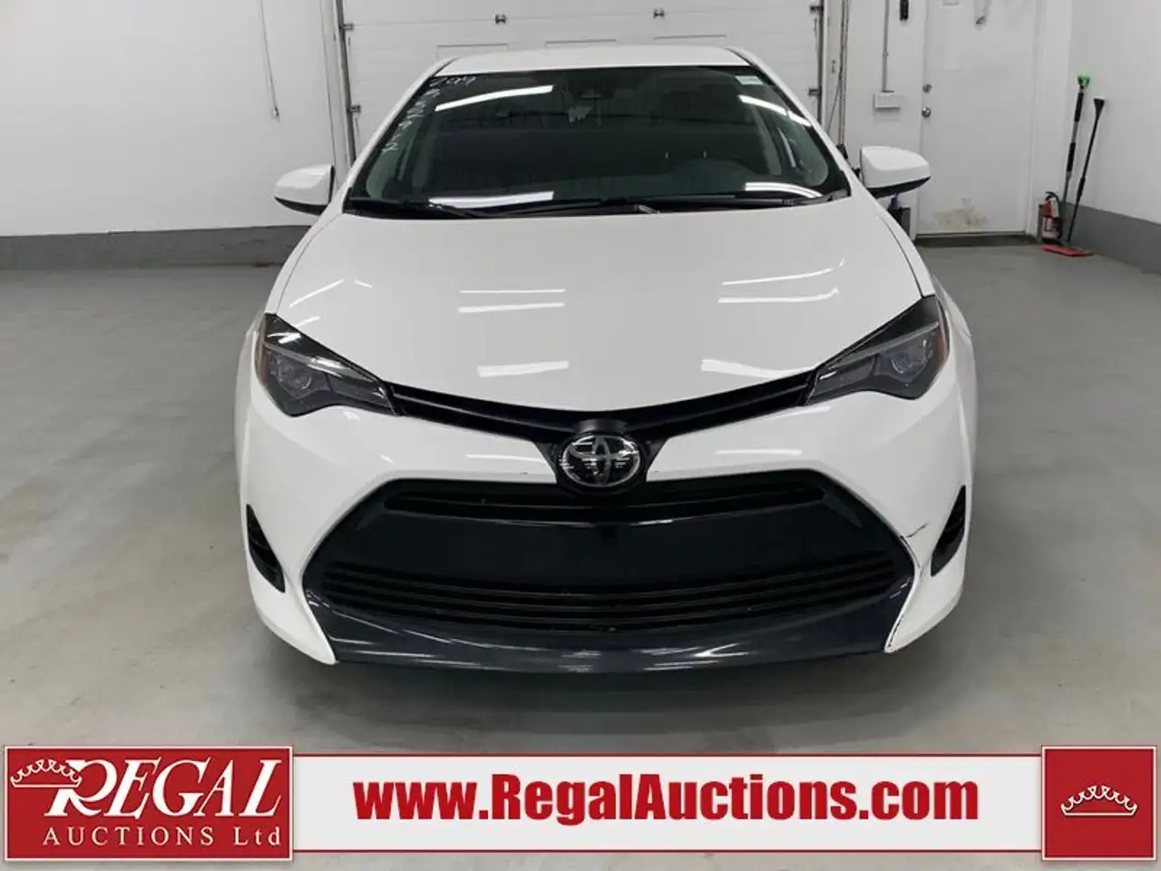 Toyota Corolla снимка Toyota Corolla