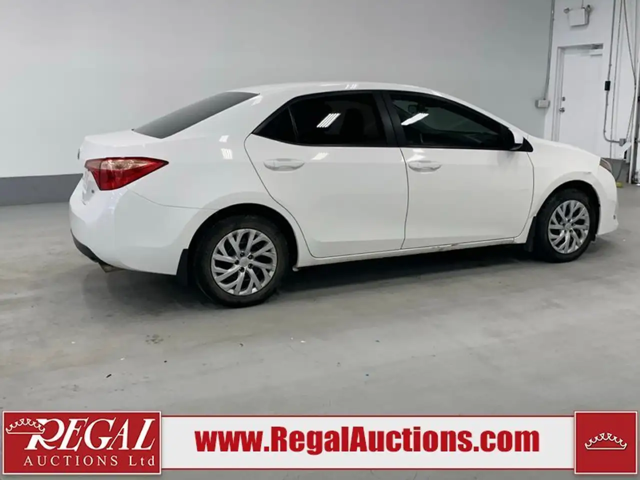 Toyota Corolla снимка Toyota Corolla