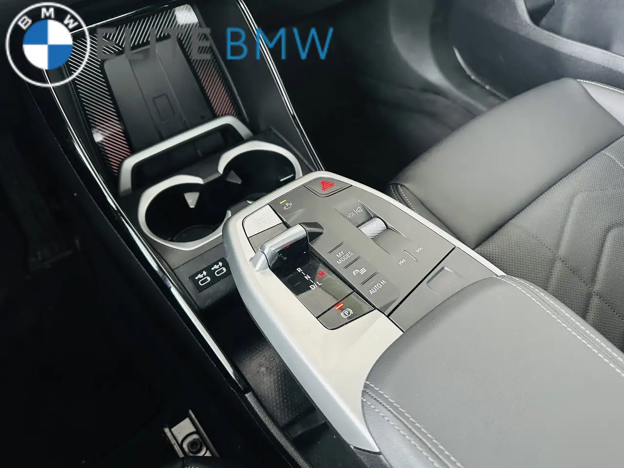 BMW X1 photo BMW X1