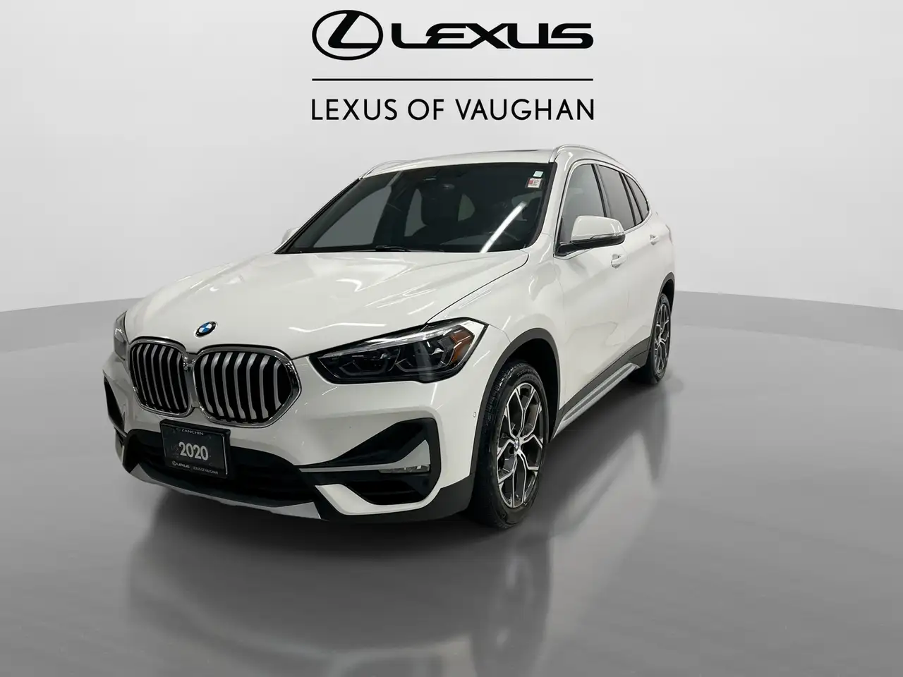 BMW X1 снимка BMW X1
