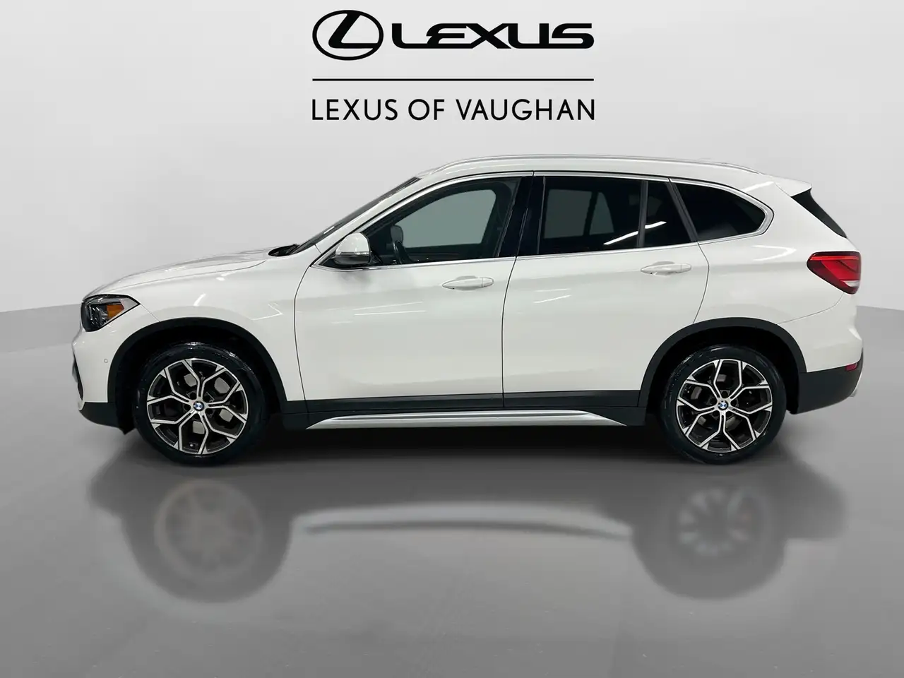 BMW X1 снимка BMW X1