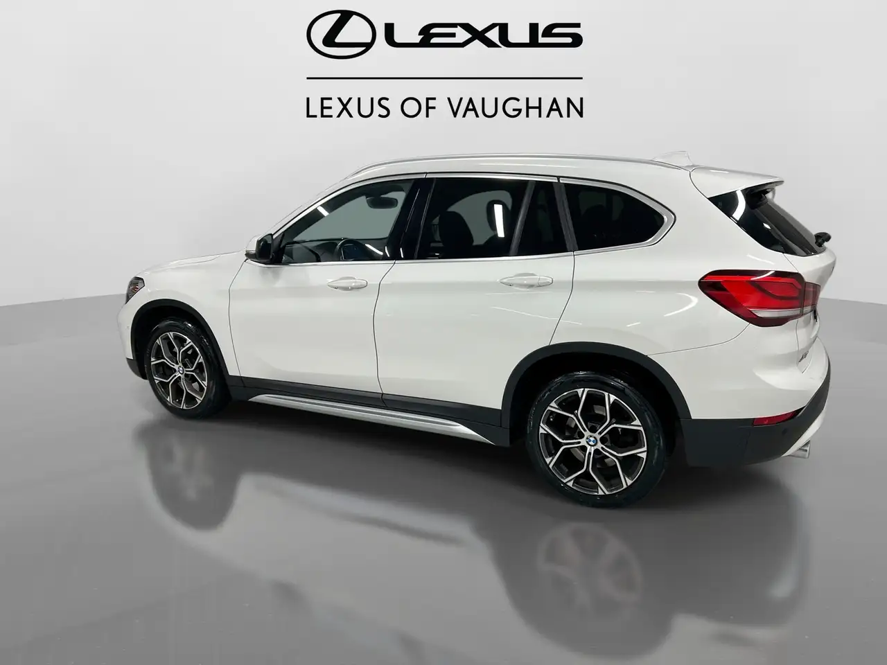 BMW X1 снимка BMW X1