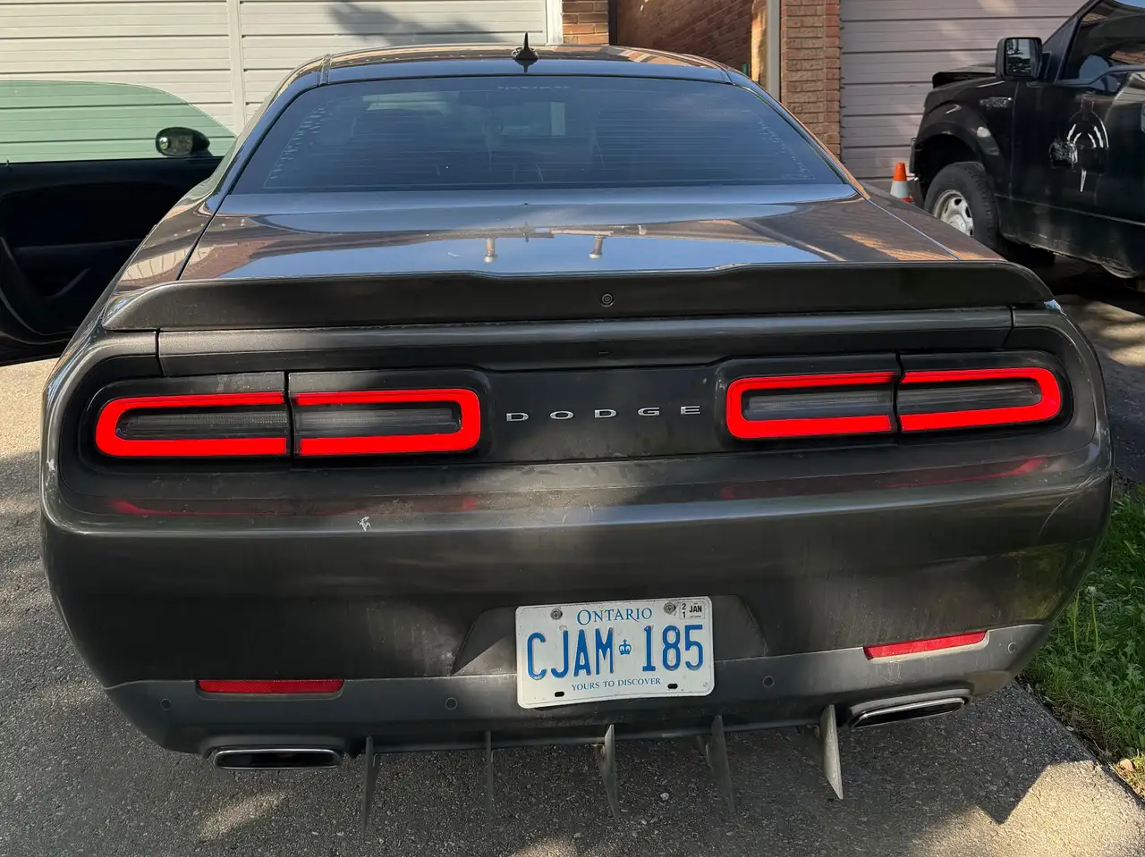 Dodge Challenger photo Dodge Challenger