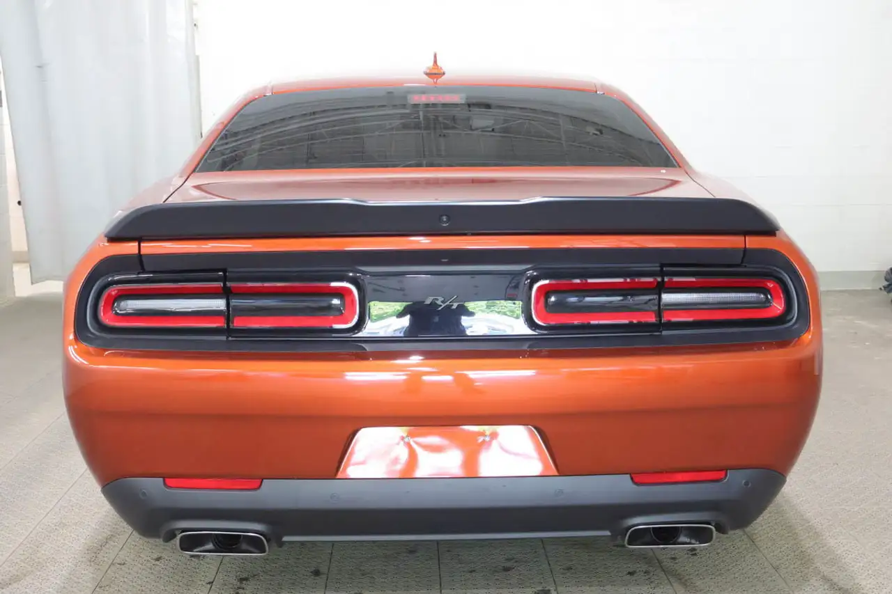 Dodge Challenger photo Dodge Challenger