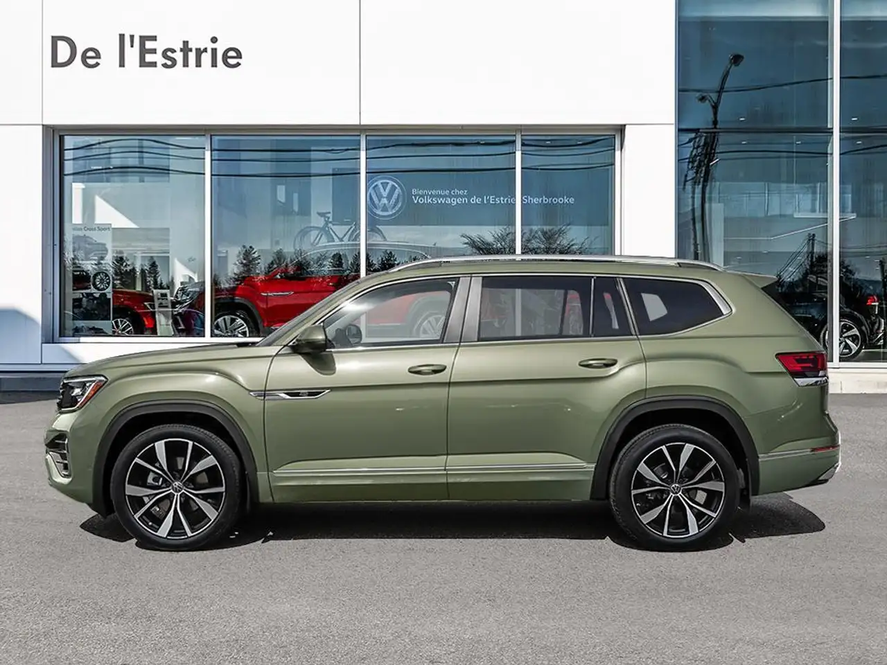 Volkswagen Atlas снимка Volkswagen Atlas