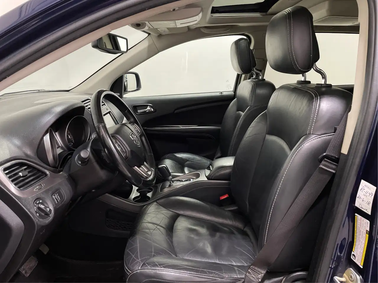Dodge Journey снимка Dodge Journey