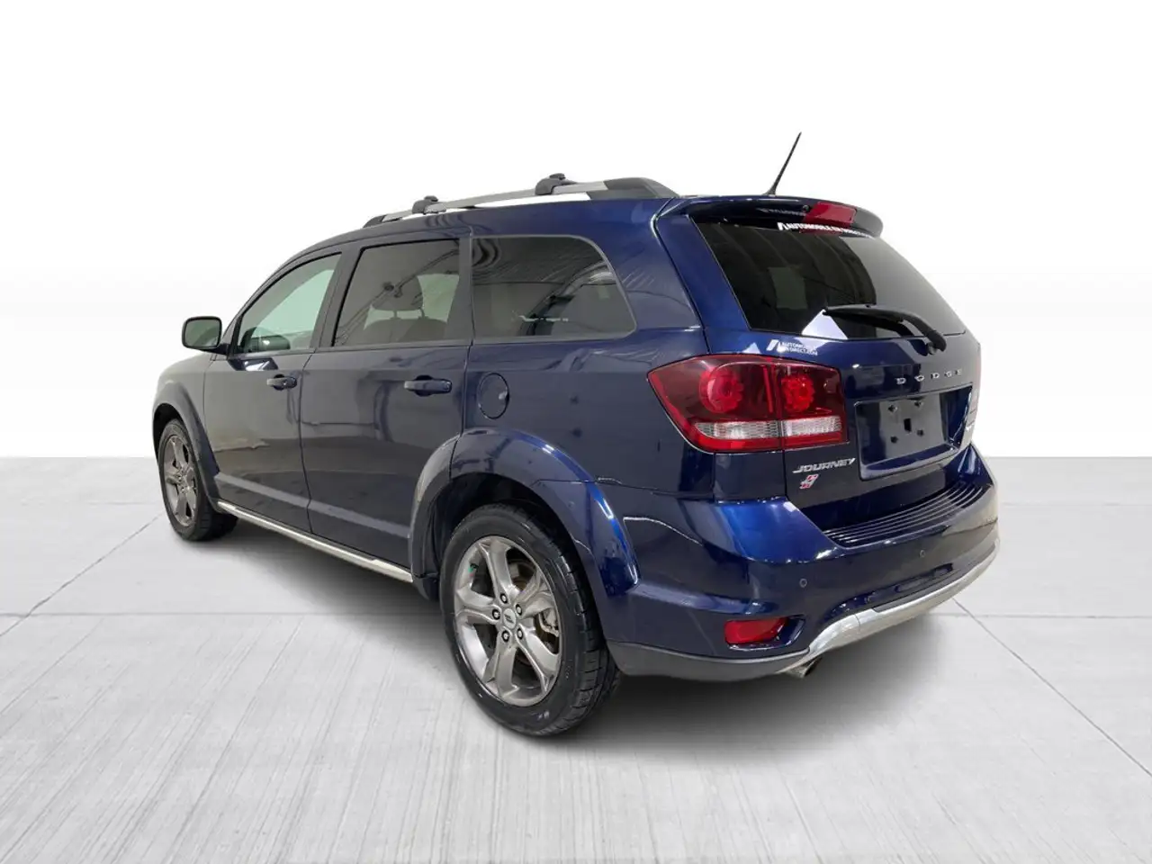 Dodge Journey снимка Dodge Journey