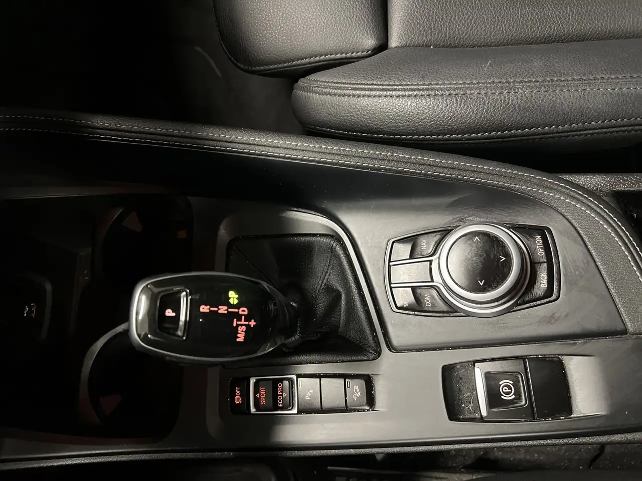 BMW X1 снимка BMW X1